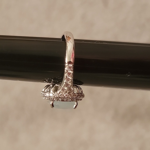 Faux Moonstone Ring - Picture 5 of 10